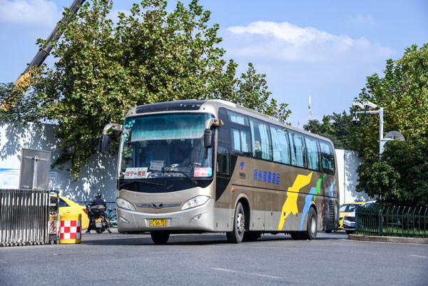 (企業(yè)班車租賃)安全出行很重要，安全乘車更關(guān)鍵